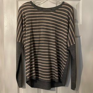 French connection light weight sweater